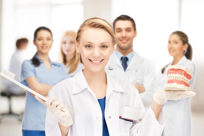 متخصص رادیولوژی یا Radiologist چه کسی است؟